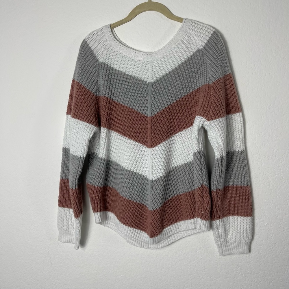 Shein Colorblock Chevron Raglan Sleeve Sweater - Picture 2 of 10